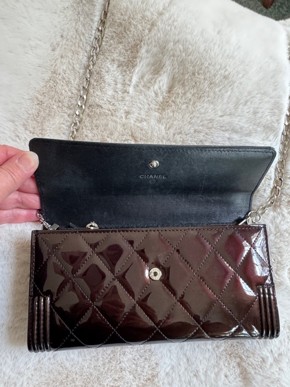 CHANEL Quilted Patent Leather Boy Wallet on chain w/insert in Deep Brown - Picture 7 of 16